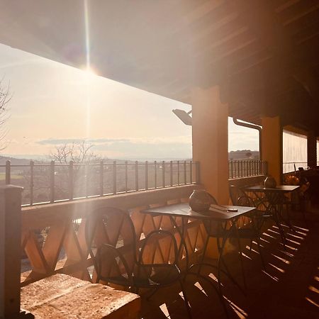 Agriturismo Il Divin Casale Torgiano Bagian luar foto