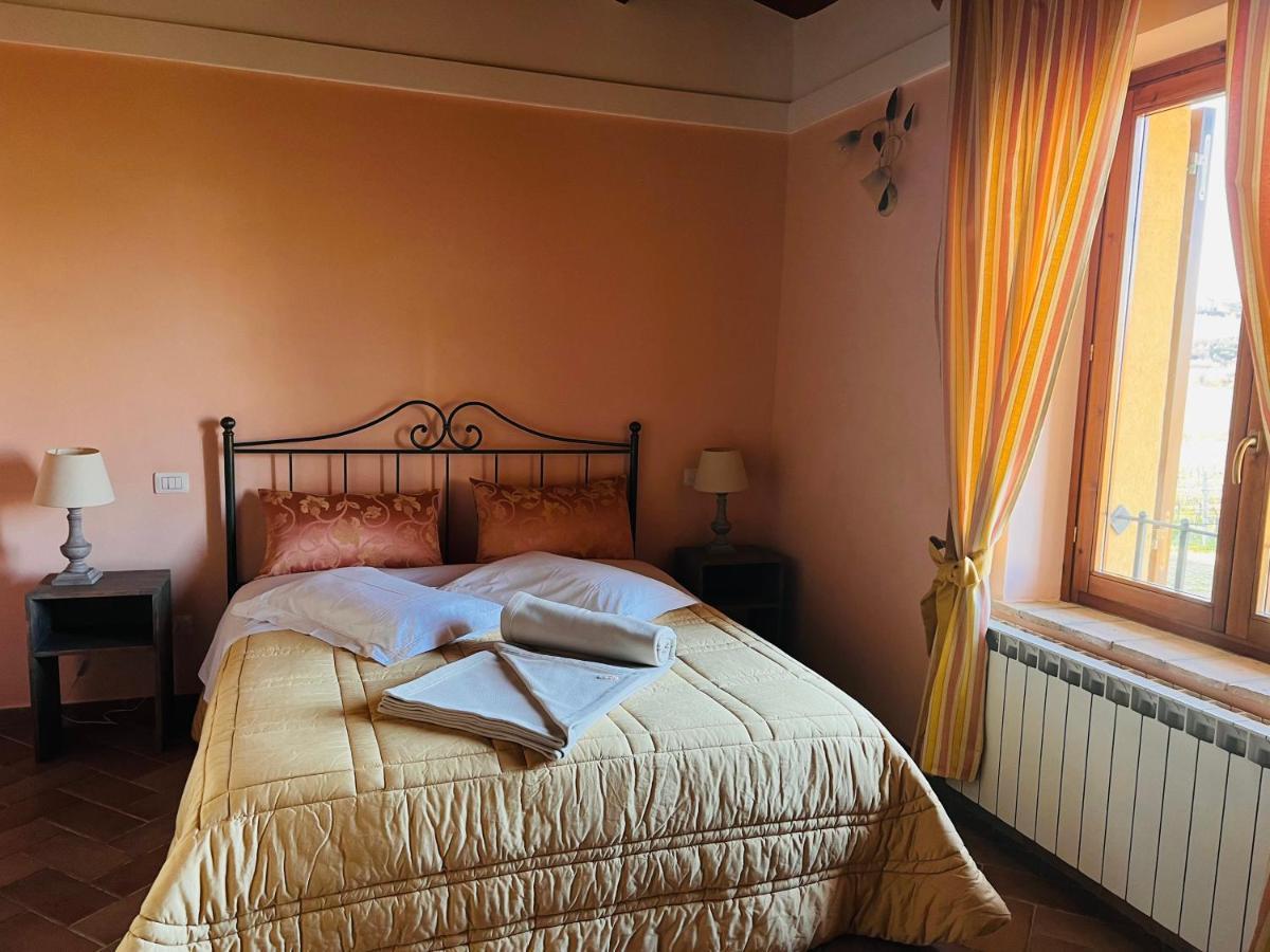 Agriturismo Il Divin Casale Torgiano Bagian luar foto