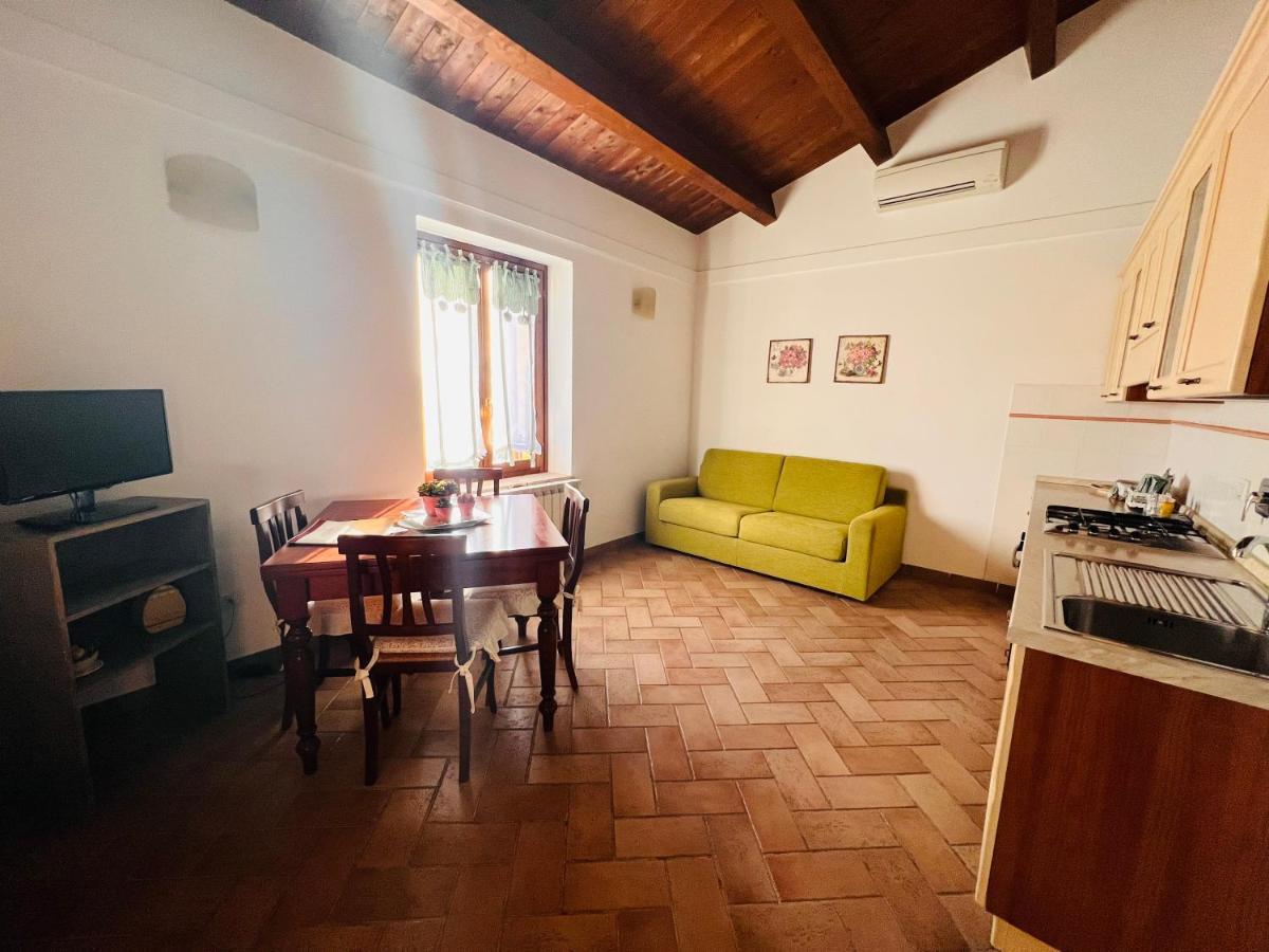 Agriturismo Il Divin Casale Torgiano Bagian luar foto